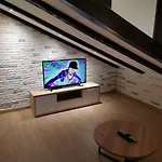 Penthouse Ema