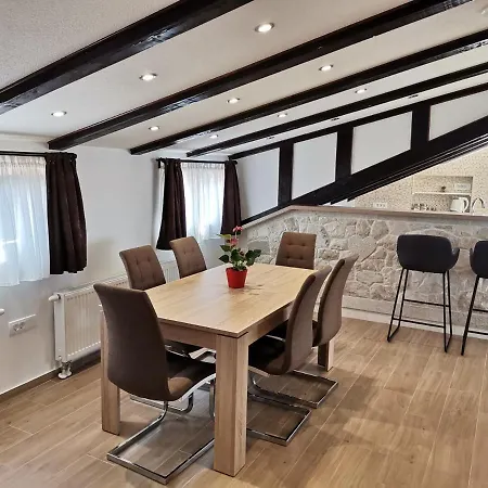 Penthouse Ema Апартаменты *
