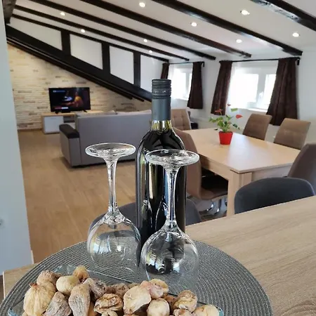 Lägenhet Penthouse Ema Dolac