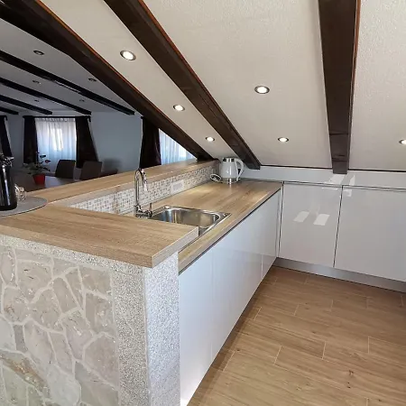 Penthouse Ema Апартаменты Dolac