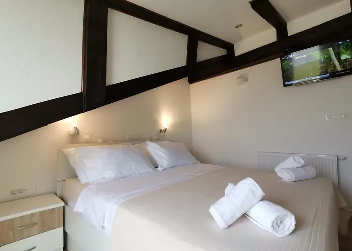 Appartement Penthouse Ema *