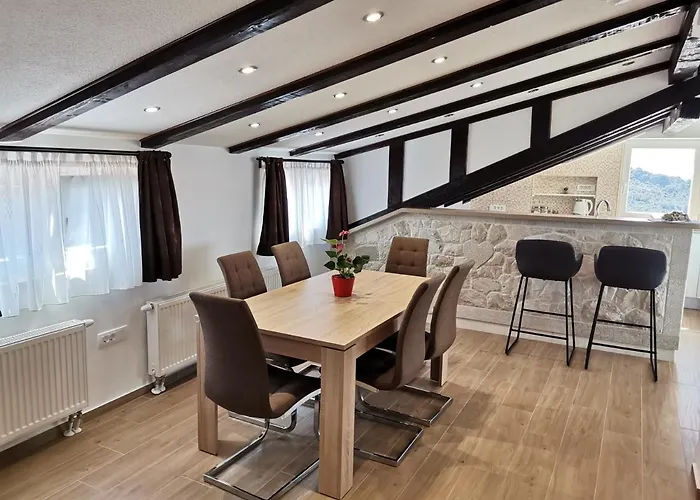 Penthouse Ema Appartement *