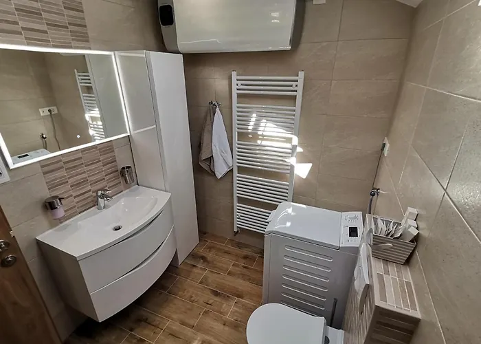 דירה Penthouse Ema