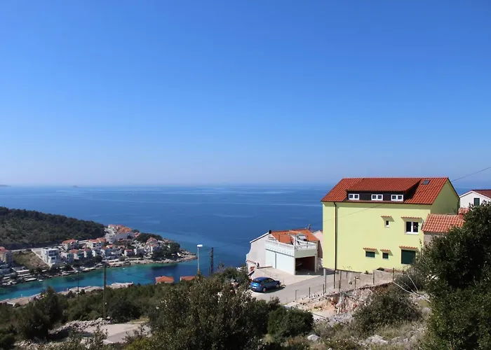 Penthouse Ema Διαμέρισμα *