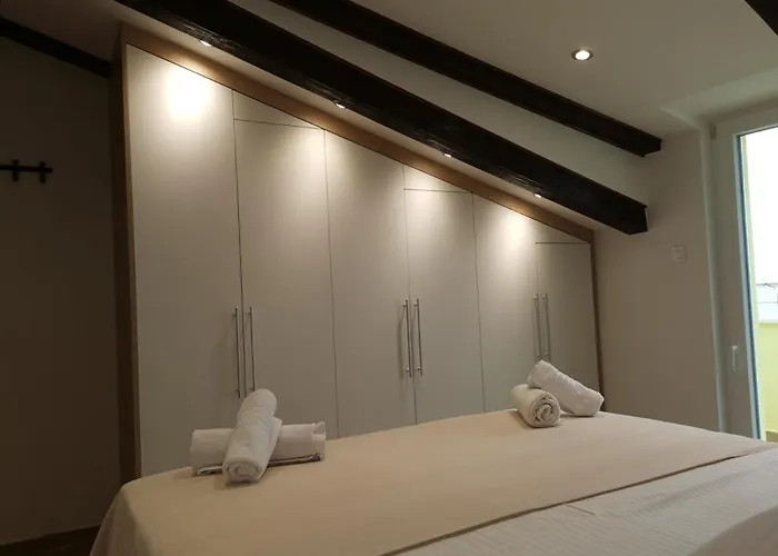 דירה Penthouse Ema